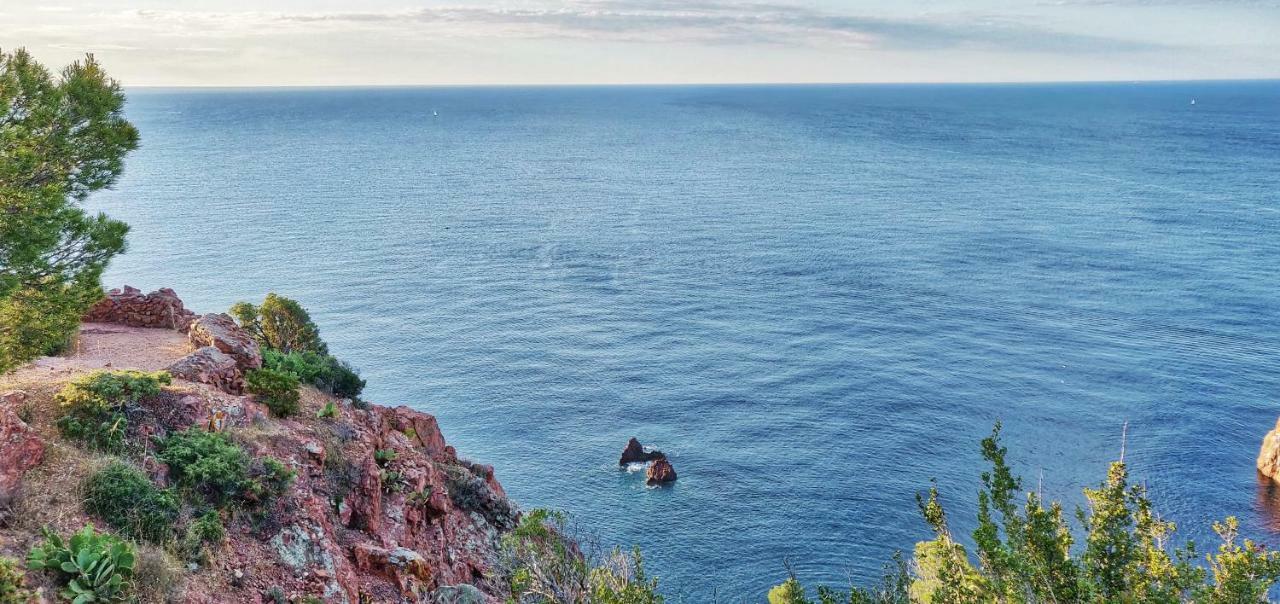Plage A 3 Minutes A Pied Saint-Raphaël Εξωτερικό φωτογραφία